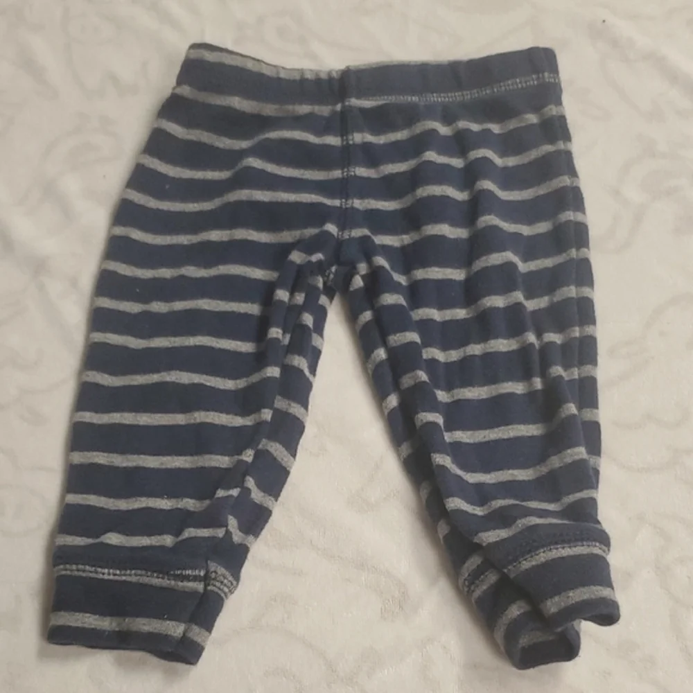 🐻 Carter's Navy and Gray Striped Joggers